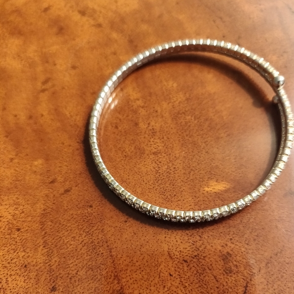 Bracelet - Picture 2 of 4